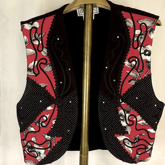 D. Frank Jackets & Blazers - Vintage Ric Rac D Frank floral red & black Vest!
